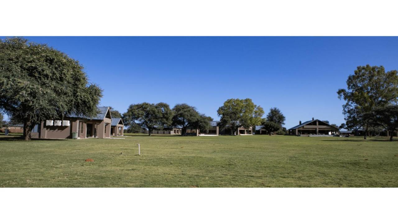 Sandune Game Lodge Gobabis 外观 照片